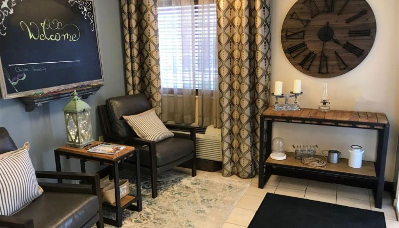 Lobby - Sonesta Simply Suites Charlotte University