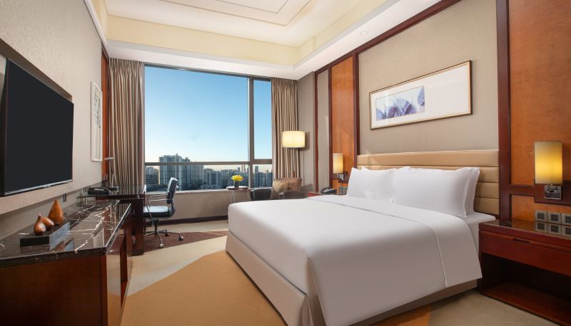 Camera - Crowne Plaza TIANJIN BINHAI CENTER by IHG