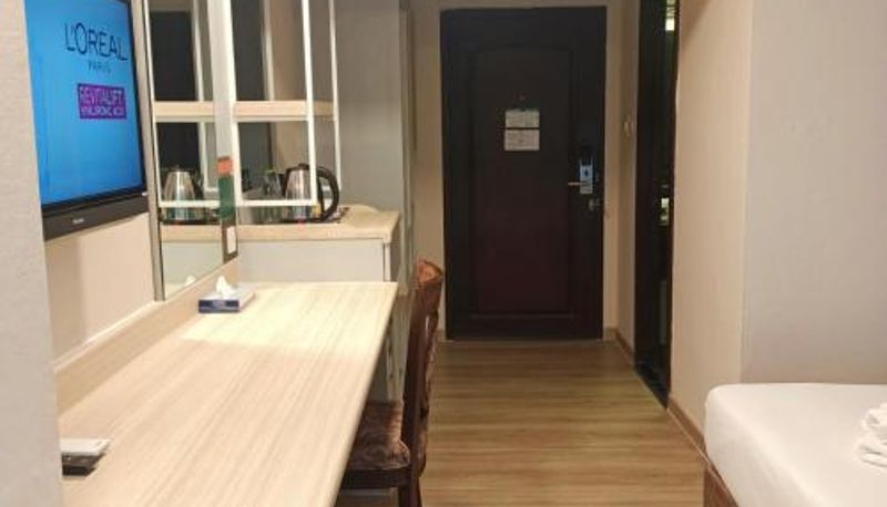 Camera - Mayflower Grande Hotel Phitsanulok