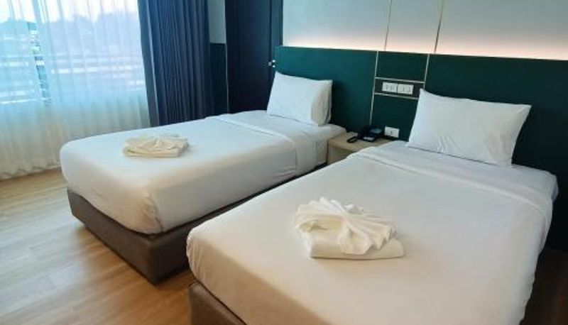Camera - Mayflower Grande Hotel Phitsanulok