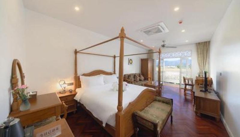 Info - Lanna Inthan Hotel & Resort