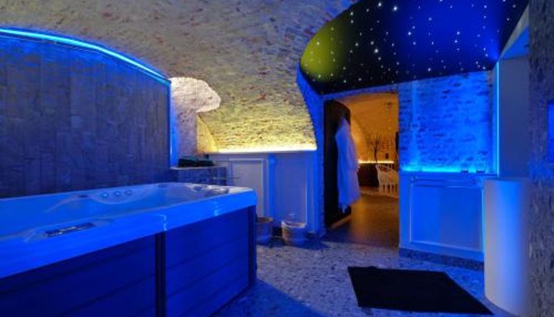 Pokój - Secret Jacuzzi Mons - Parking privé gratuit
