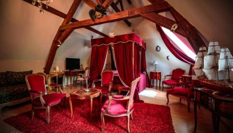 Camera - Le Domaine Du Château Blanc à 10 minutes de Pairi Daiza