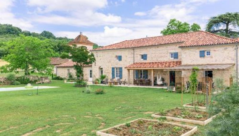 Info - Le Clos Saint-Jean - Chambre d'hôte Scarlett