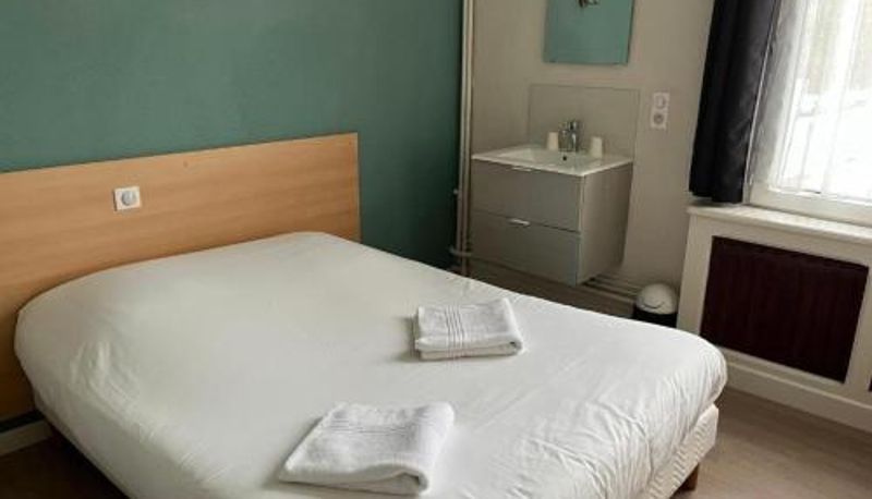 Informacje - Hotel Aux Bons Amis