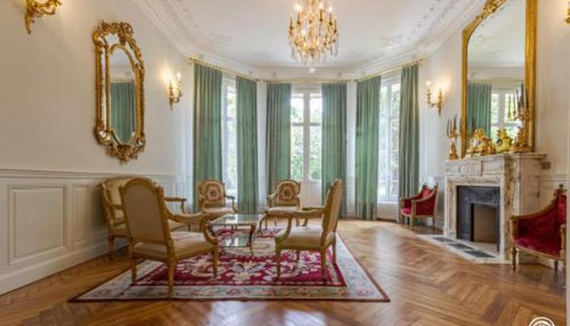 Info - Château des Métairies