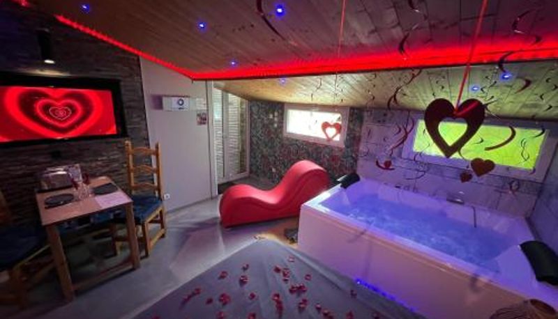 Chambre Standard - Maison d'Hôtes Comme Chez Vous à 5 mns de Montluel A Proximité de la PLAINE de l'AIN