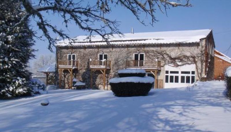 Zewnętrzna część hotelu - Domaine des Pêcheries