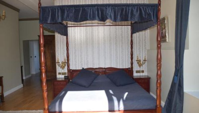 Camera - Chateau Roquehort