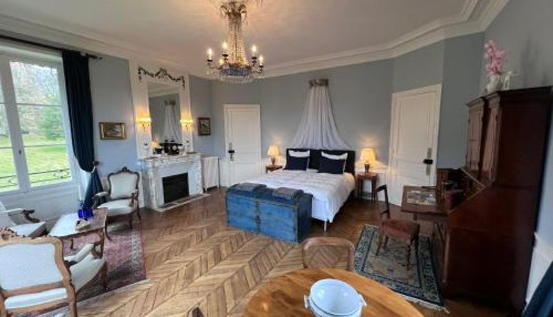 Info - Chateau du Gue aux Biches