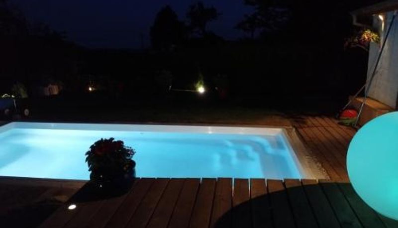 Pool - La maison bleue