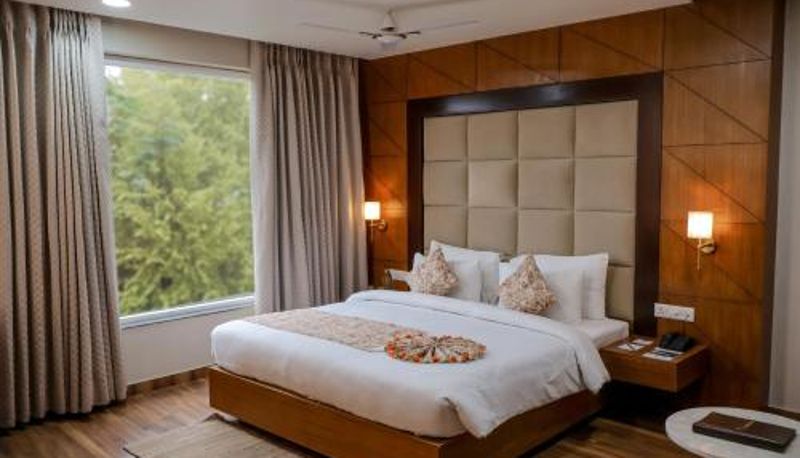 Información - HHW Buddha lineage Sarnath Varanasi