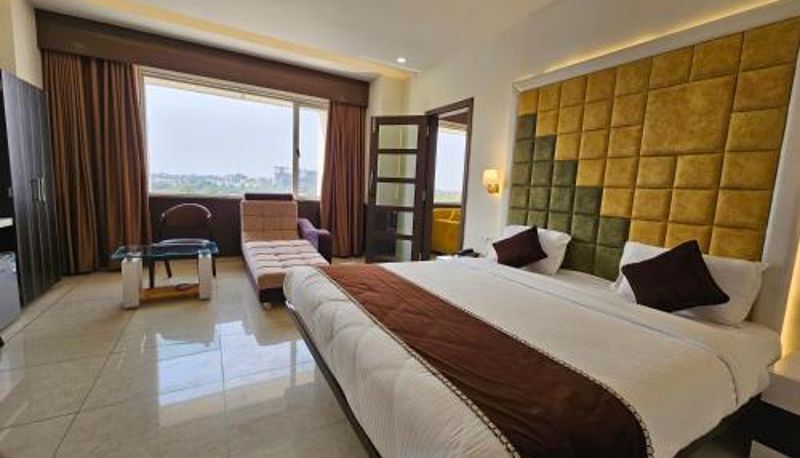 Suite - Hotel Grand Darshan Vadodara