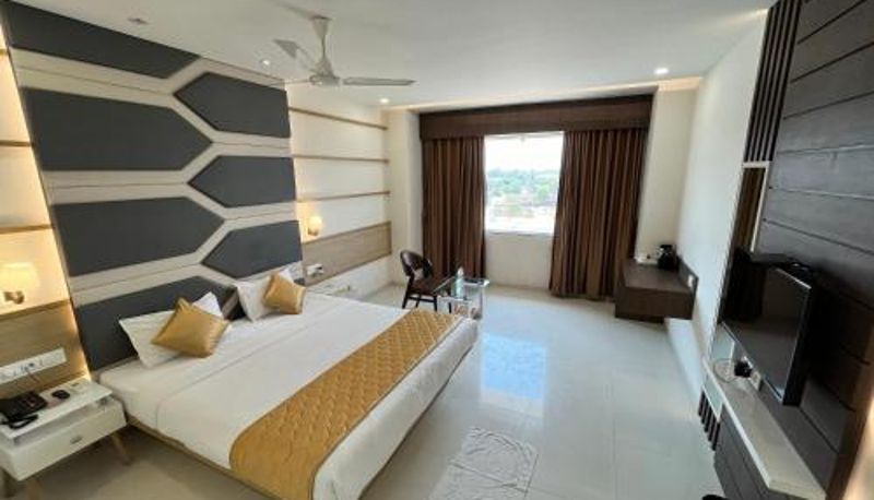 Room - Hotel Grand Darshan Vadodara