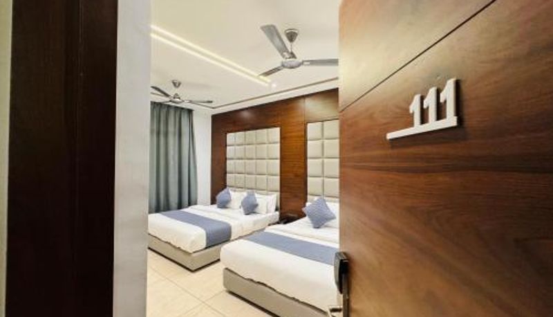 Room - Hotel Rajdev INN