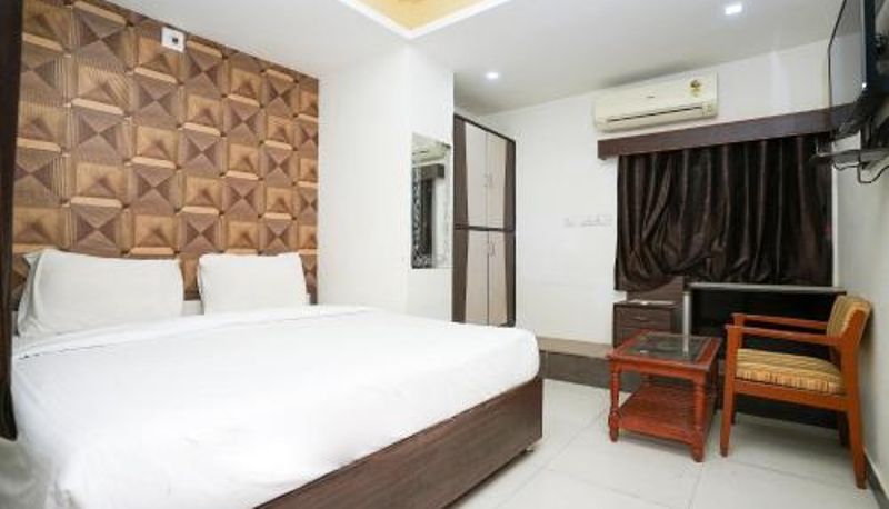 Camera - Hotel Opera Inn near Central Bus Stand