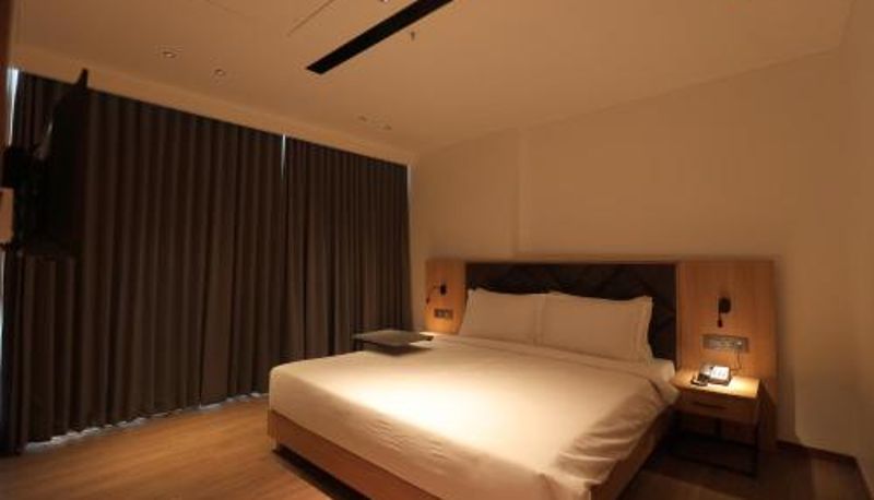 Suite - Regenta - The World Surat