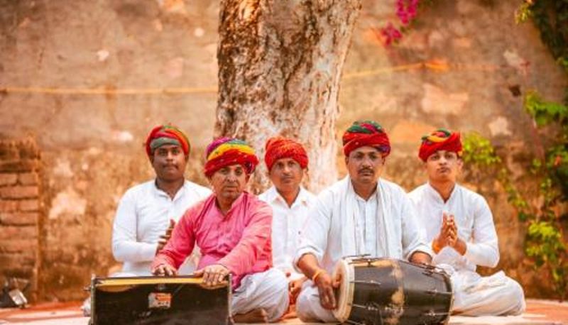 Informacje - RajBagh by Aaryam