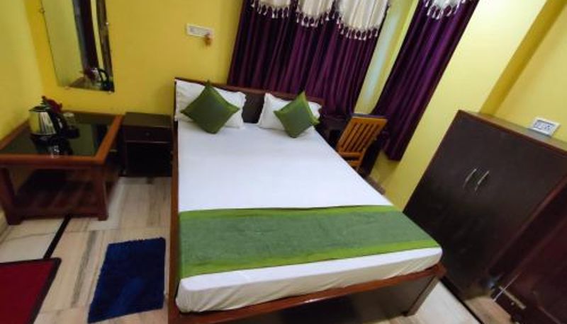 Camera - HOTEL SAKET PALACE