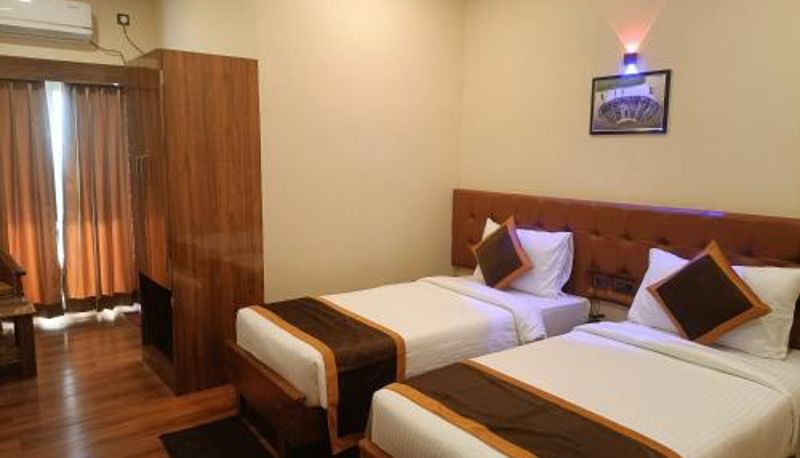 Info - JHARNA RESORT