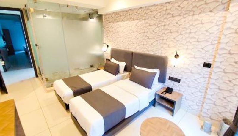 Info - Hotel Nova Bizz