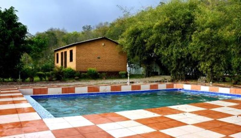 Piscina - Mud House by ChanchalRani