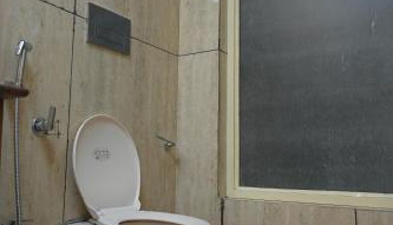 Badezimmer - Orchha Club and Resort - OCR