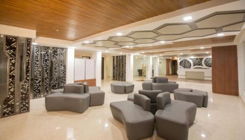 Recepción - Lee-Benz ARK HOTEL