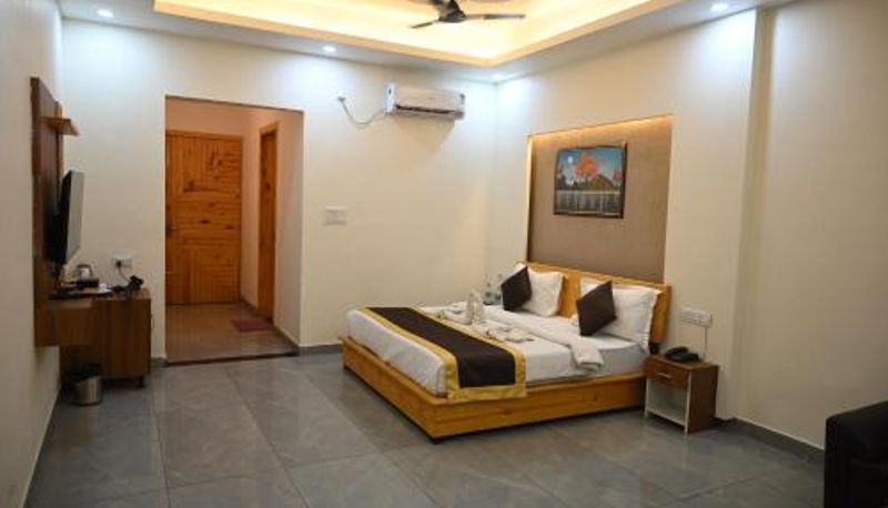 Pokój - Kudrat Resorts and Suites- A unit of Shivaneel Hospitality