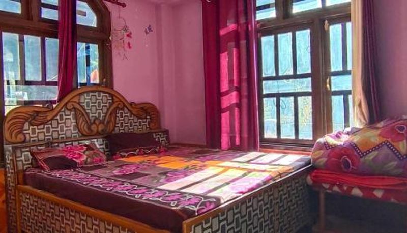 Info - Snow View Guest House