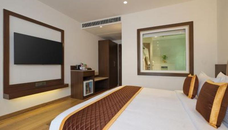 Info - Regenta Place Gwalior