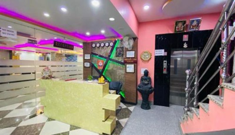 Info - Hotel Basant Vihar International