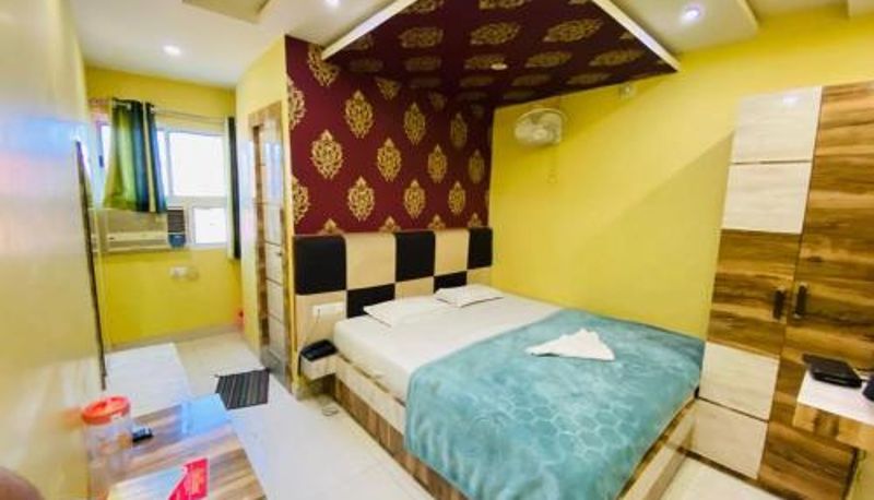 Info - Hotel Basant Vihar International