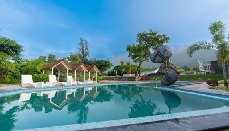 Piscina - DARZA LUXURY RESORTs