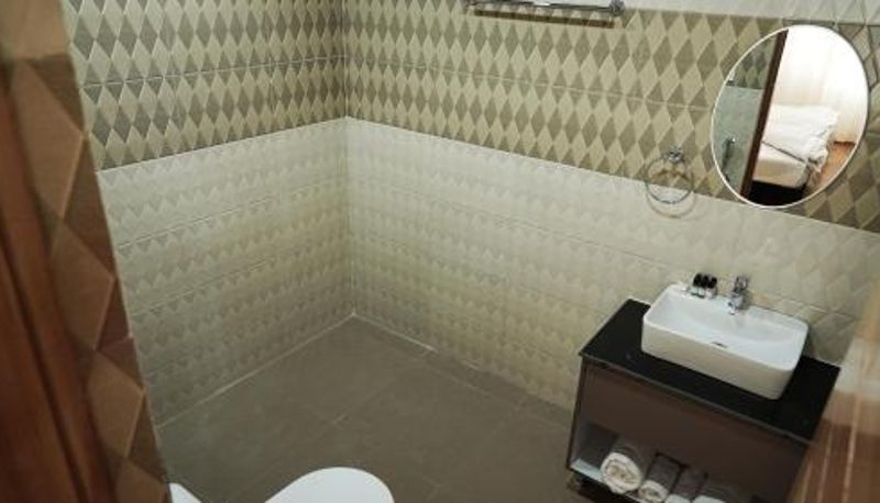 Cuarto de baño - Saanjh Cottages - Hotel in Bir Billing