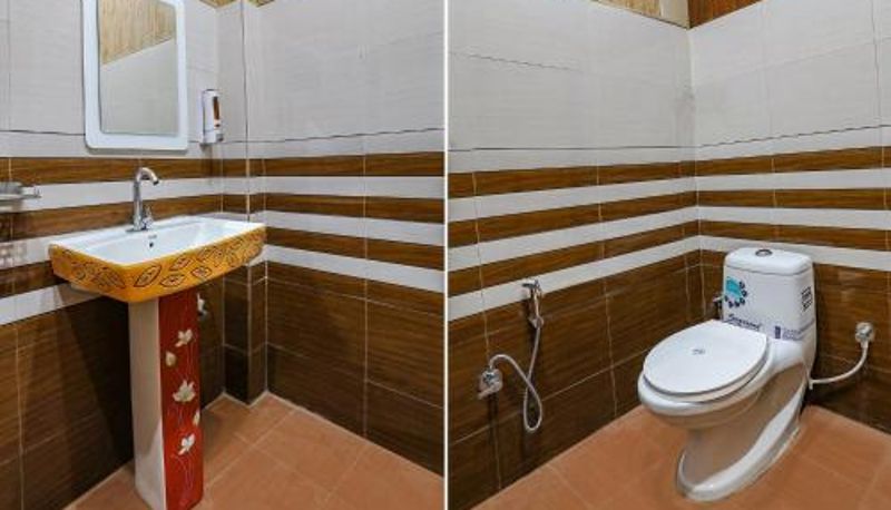 Badezimmer - FabHotel Shree Ram Aadhar 900 Mtr from Ram mandir