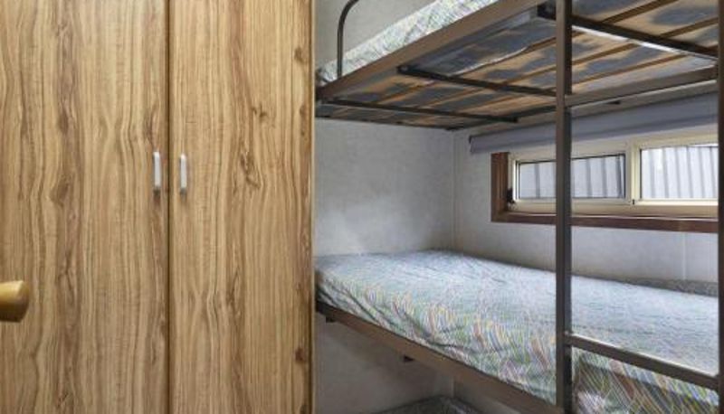 Standard room - Paradise Palms Caravan Park