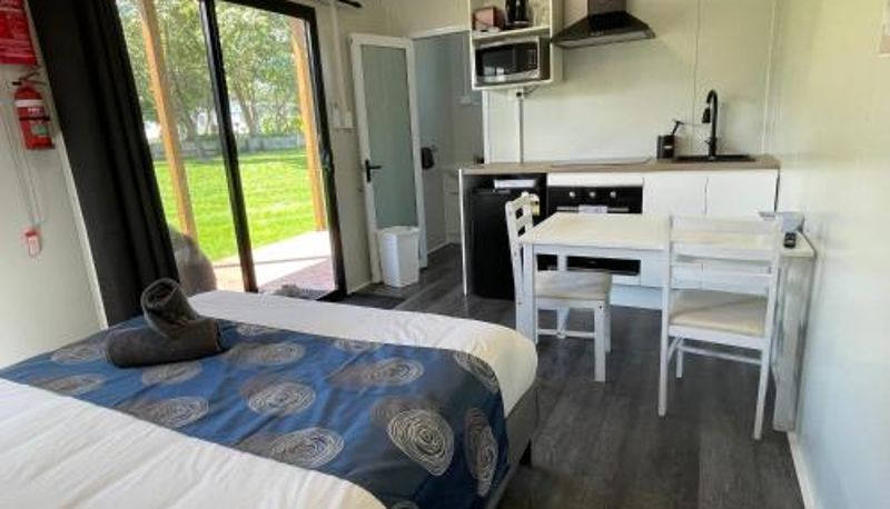 Info - Marlo Caravan Park & Motel