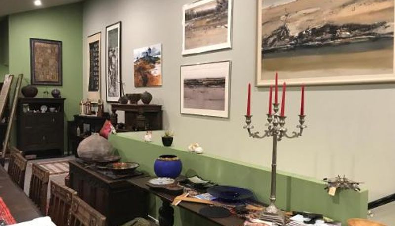 Info - Bob Brown Room Art House