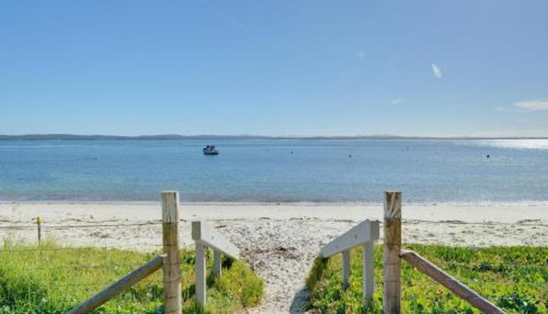 Info - Dutchies Motel Nelson Bay