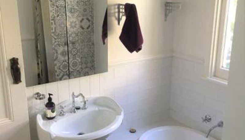 Info - Home Farm Healesville