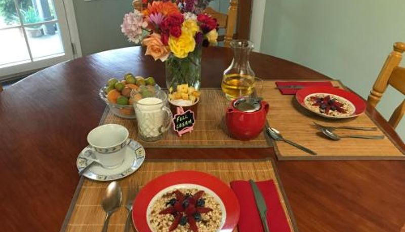 Restoran içinde kahvaltı salonu - Hillside Bed and Breakfast