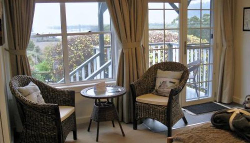 Manzara - Hillside Bed and Breakfast
