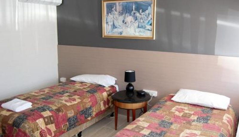 Standardzimmer - Civic Motor Inn