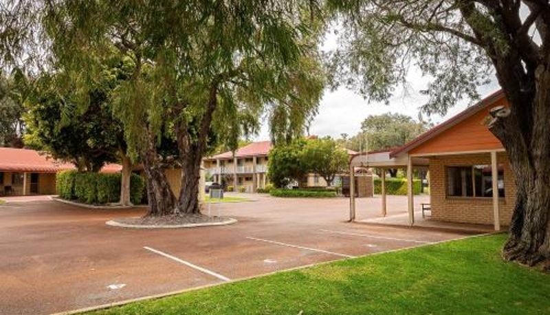 Info - Busselton Villas and Glamping Village