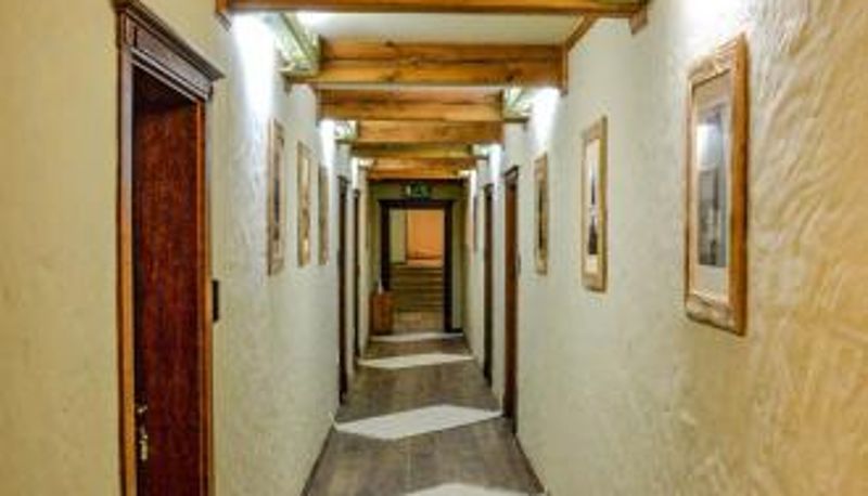 Info - Karczma Regionalna Hotel GOŚCINNA CHATA