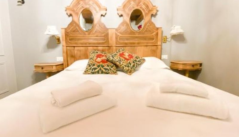 Info - Rosso Charm B&B