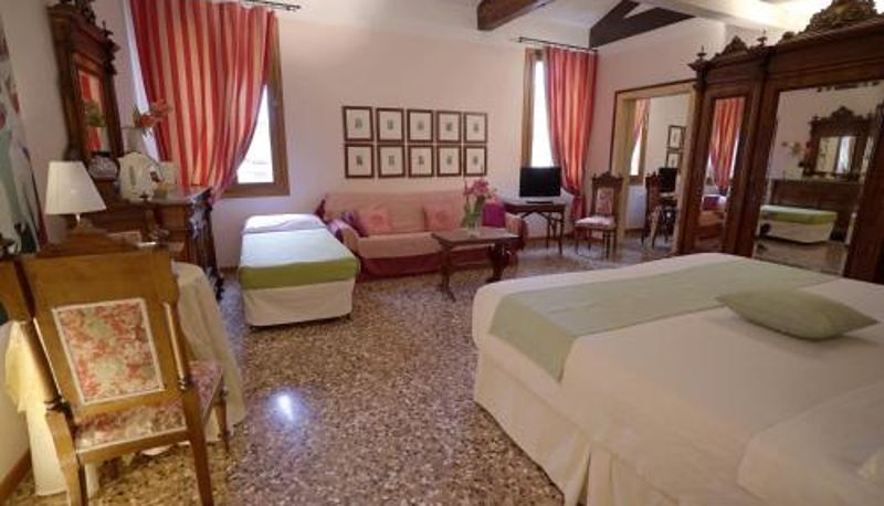 Habitación familiar - La Villeggiatura