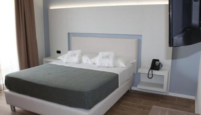 Info - La Porta del Sole Hotel & Village
