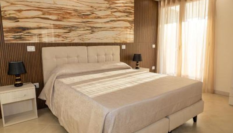 Camera - Global Hotel